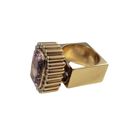 Vintage 14 Karat Yellow Gold Amethyst and Diamond Ring Size 9 #11249 - Picture 3 of 9